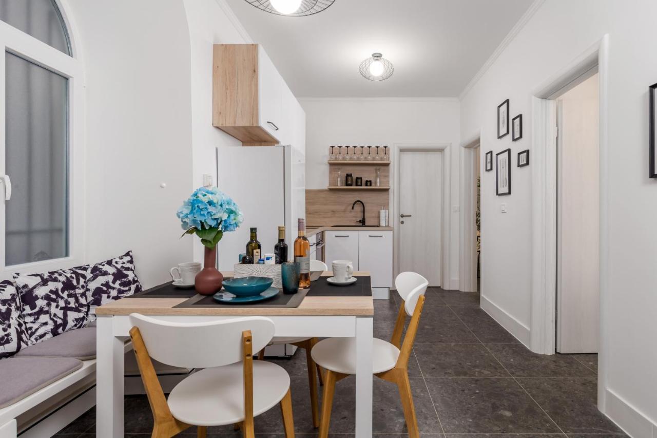 Lamandra Apartment *
